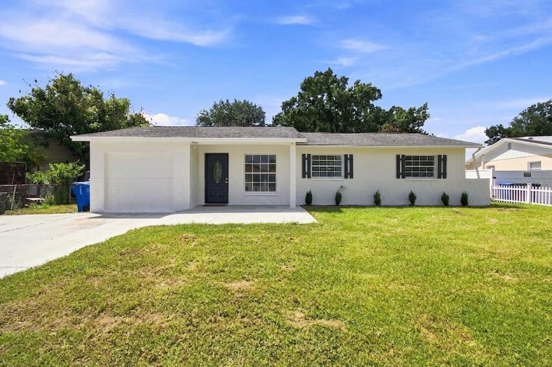 1719 Julian Ln Dr, Tampa, FL 33619