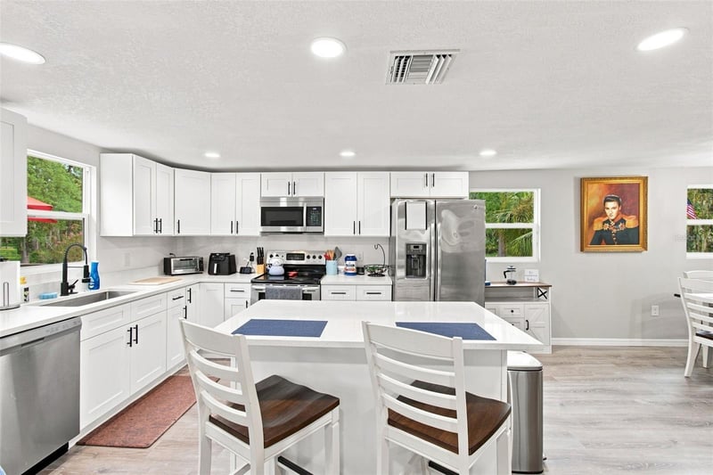 4506 Squirrell Run Way, Valrico, FL 33596