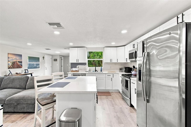 4506 Squirrell Run Way, Valrico, FL 33596
