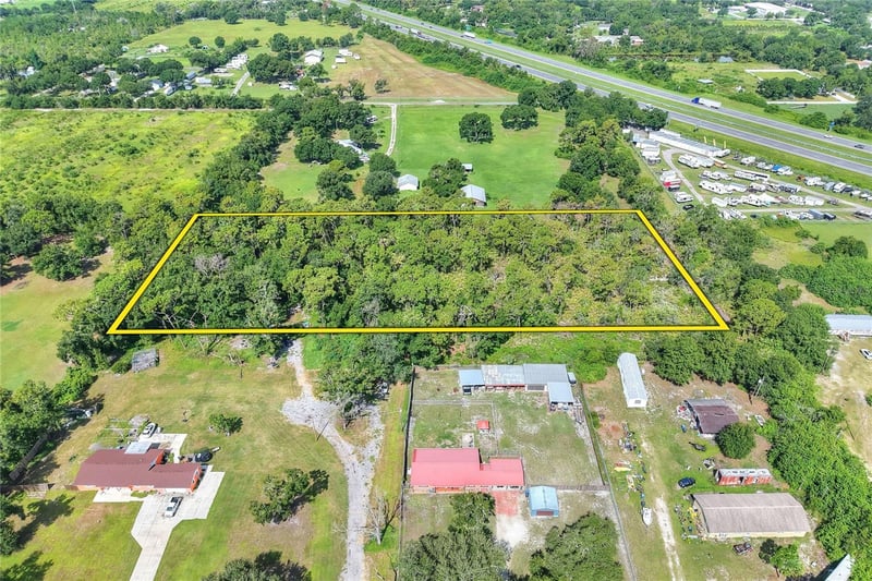 SE 33rd St, Ruskin, FL 33570