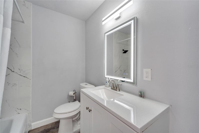 4513 W Mcelroy Ave, Tampa, FL 33611