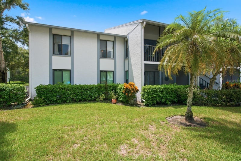 1345 Pine Ridge Cir E #A2, Tarpon Springs, FL 34688