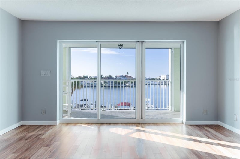400 64th Ave #305, St Pete Beach, FL 33706