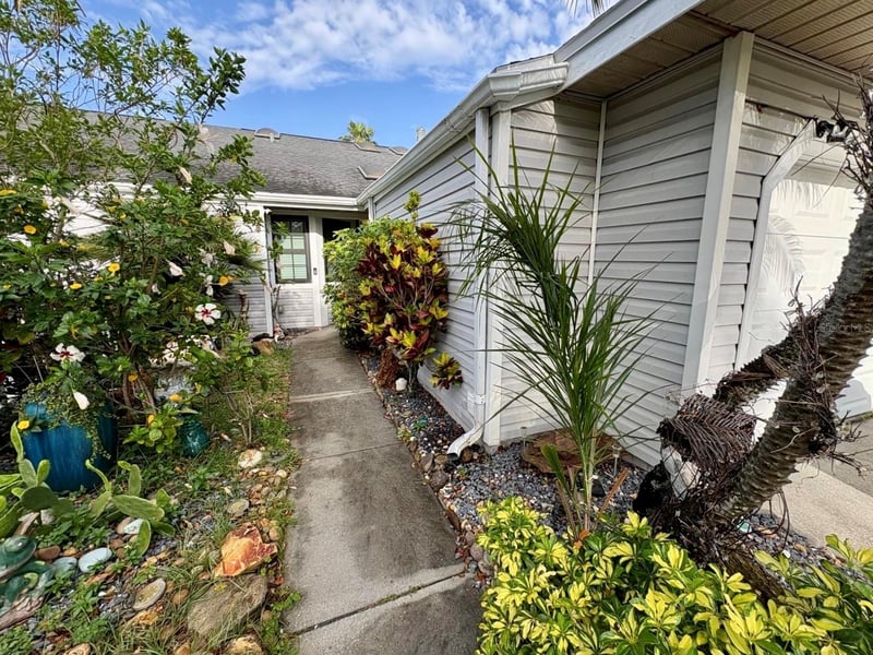 2466 Alhambra St, Clearwater, FL 33761