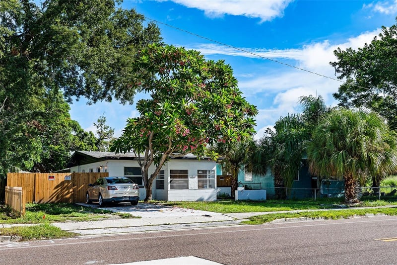 1835 15th Ave S, St Petersburg, FL 33712
