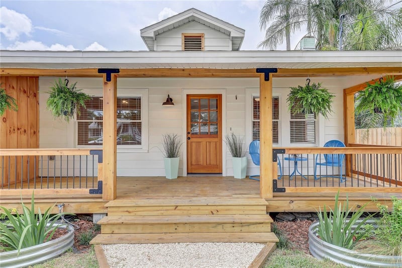 126 W North St, Tampa, FL 33604