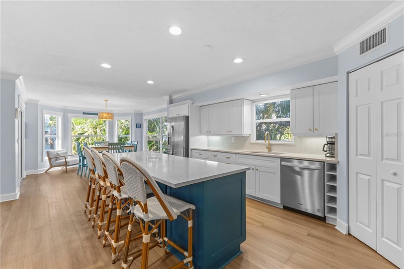 508 Spring Ave, Anna Maria, FL 34216
