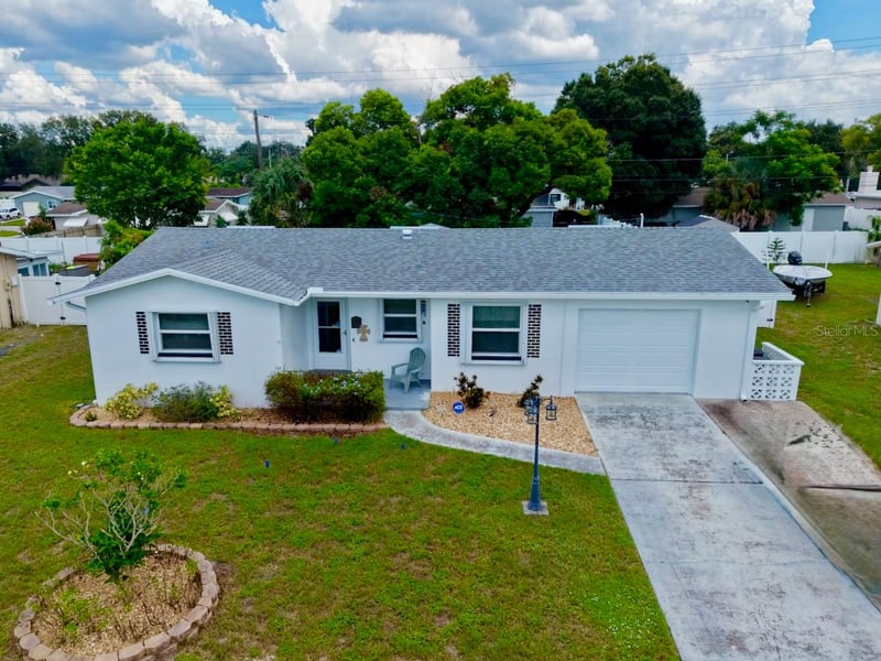 29835 69th Way N, Clearwater, FL 33761