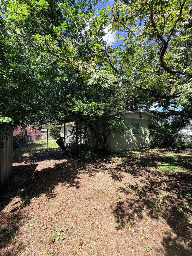 10941 N Hyacinth Ave, Tampa, FL 33612