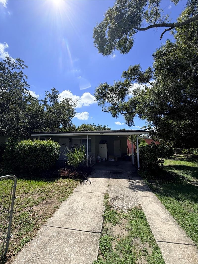 10941 N Hyacinth Ave, Tampa, FL 33612