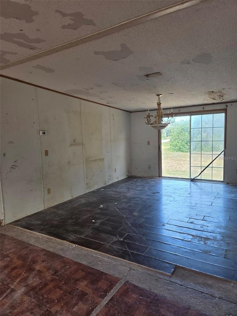 10543 Denton Ave, Hudson, FL 34667