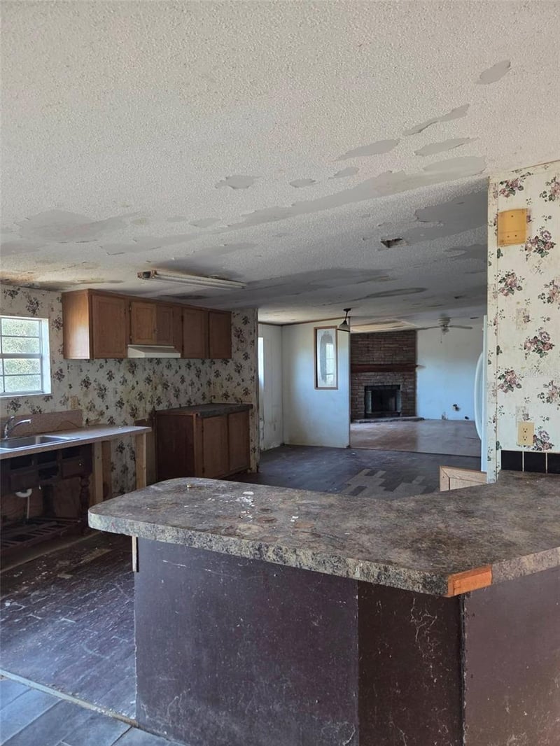 10543 Denton Ave, Hudson, FL 34667