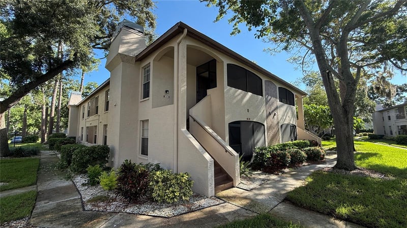 3004 Bonaventure Cir #204, Palm Harbor, FL 34684