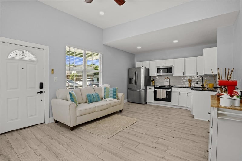 2601 W Saint Conrad St, Tampa, FL 33607