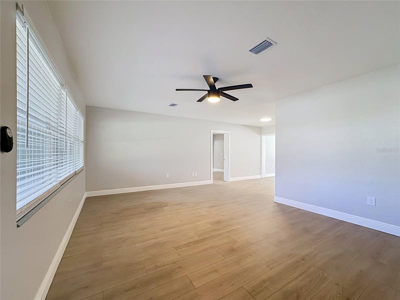 1316 62nd St NW, Bradenton, FL 34209