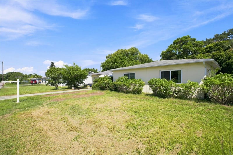 3563 23rd Ave N, St Petersburg, FL 33713