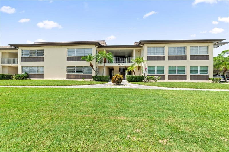4600 Marine Pw #104, New Port Richey, FL 34652