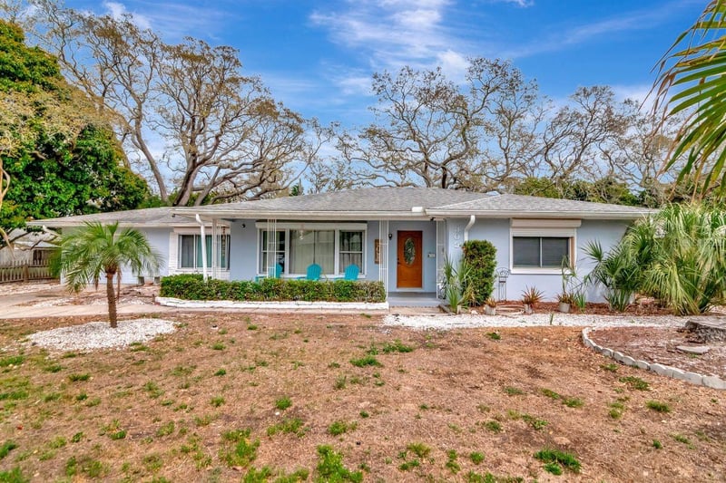 305 Baker Ave, Clearwater, FL 33755