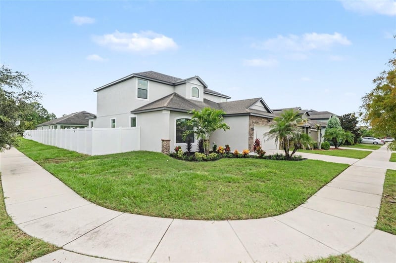 11831 Winterset Cove Dr, Riverview, FL 33579
