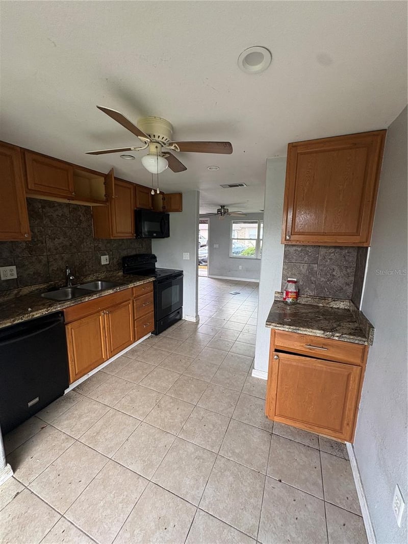 1328 54th Ave E #1328, Bradenton, FL 34203