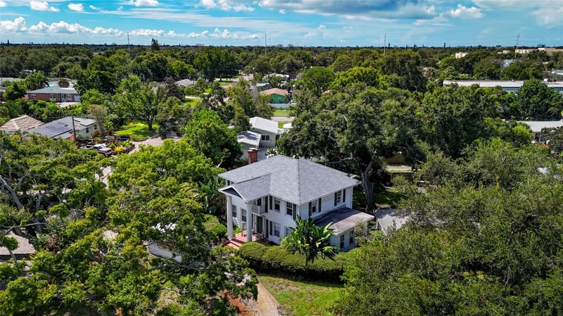 6100 3rd Ave N, St Petersburg, FL 33710