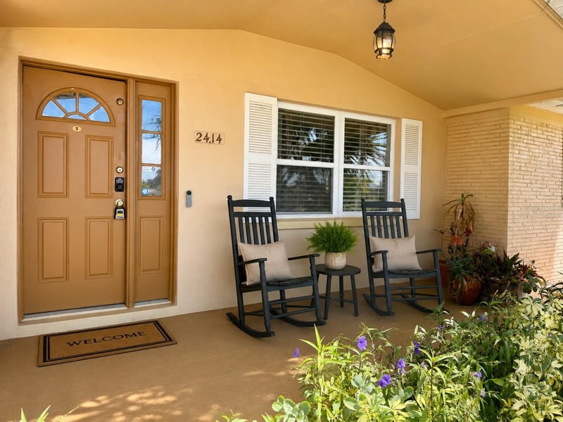 2414 Tahitian Dr, Holiday, FL 34691