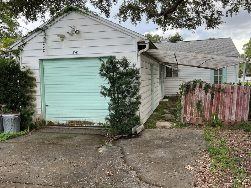 795 47th Ave N, St Petersburg, FL 33703