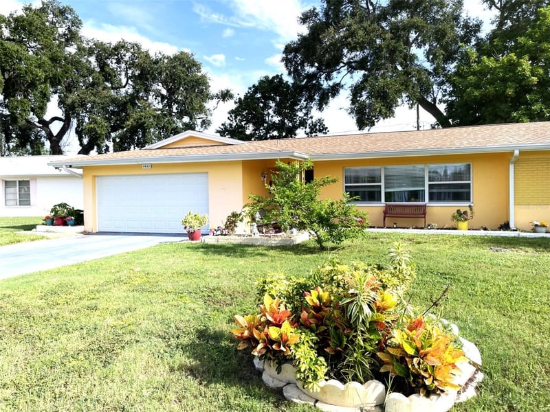 1453 62nd Ter S, St Petersburg, FL 33705