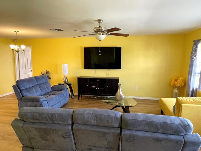 1453 62nd Ter S, St Petersburg, FL 33705