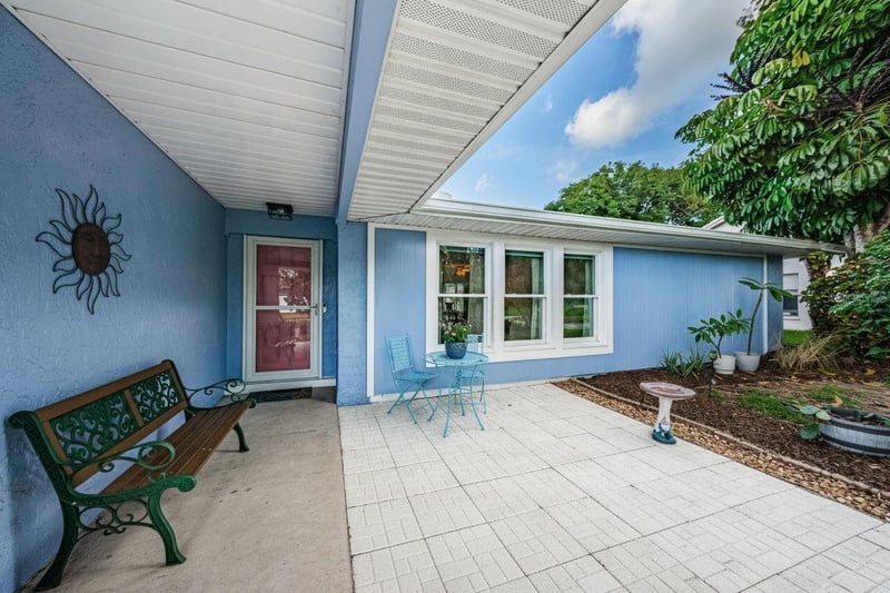 1886 Argile Dr, Dunedin, FL 34698