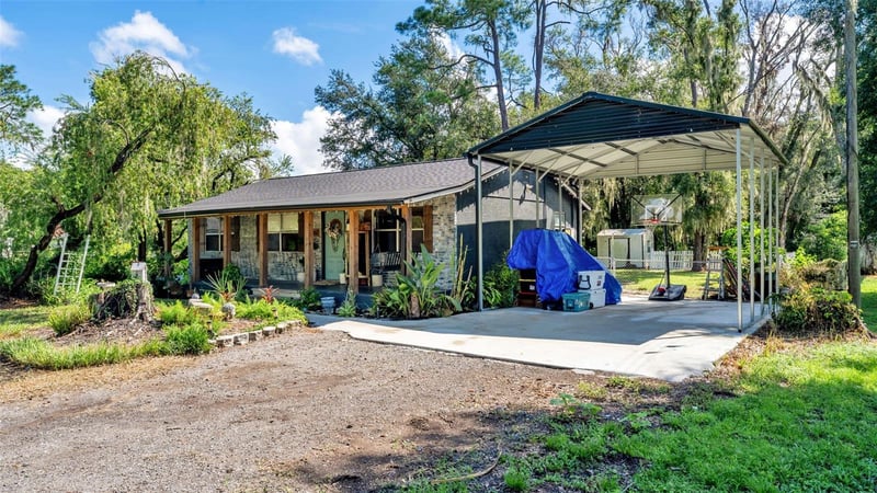 5302 Calhoun Rd, Plant City, FL 33567