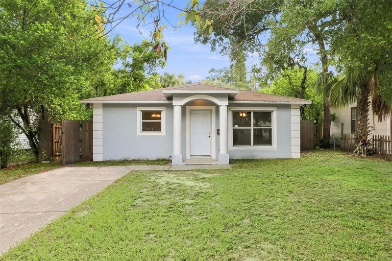 2324 Oakdale St S, St Petersburg, FL 33705