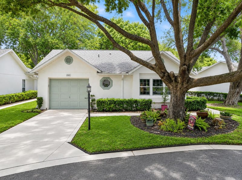 11541 San Remo Ct, Port Richey, FL 34668