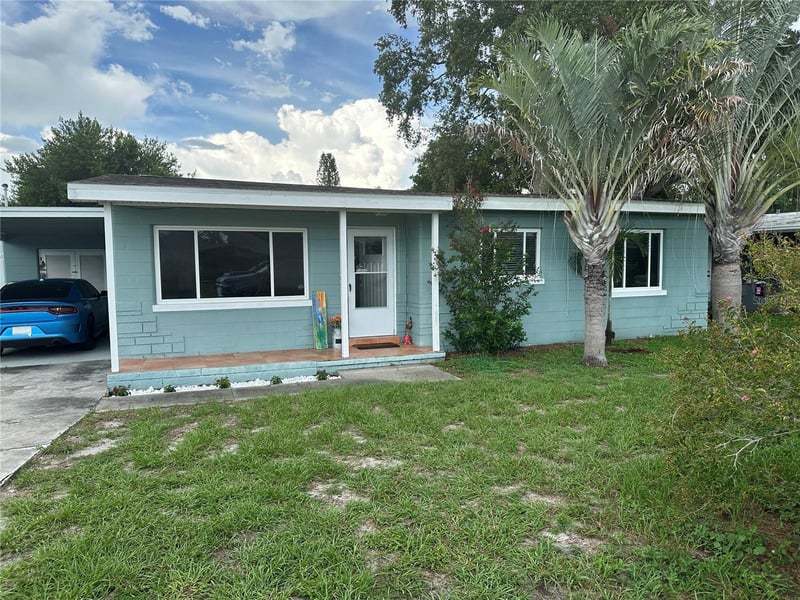 10735 63rd Ave, Seminole, FL 33772