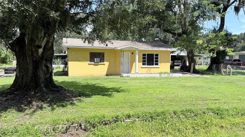 3602 Coronet Pit Rd, Plant City, FL 33566