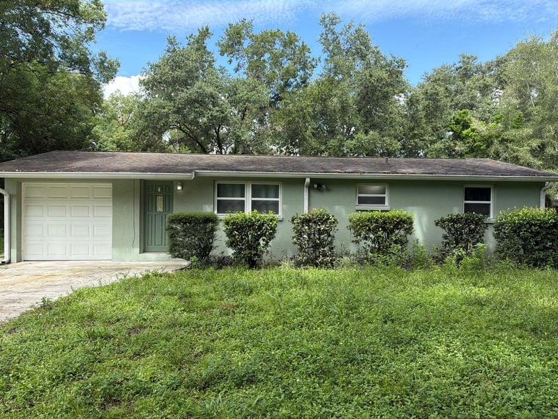 5027 Allen Rd, Zephyrhills, FL 33541