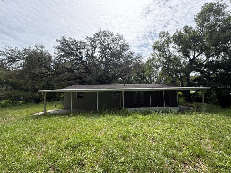 5027 Allen Rd, Zephyrhills, FL 33541