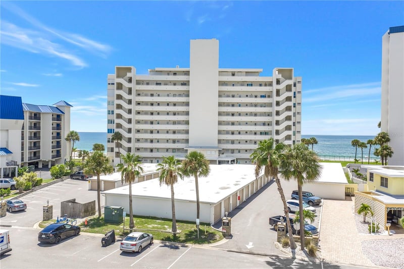 7000 Beach Pz #307, St Pete Beach, FL 33706