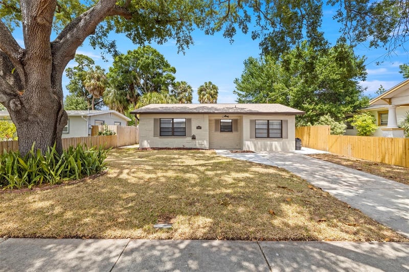 2539 W Union St, Tampa, FL 33607