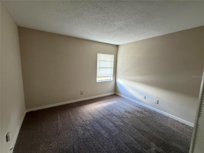7144 Waterside Dr, Tampa, FL 33617