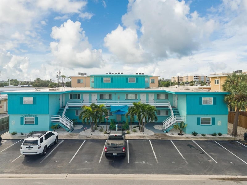 504 67th Ave #7, St Pete Beach, FL 33706