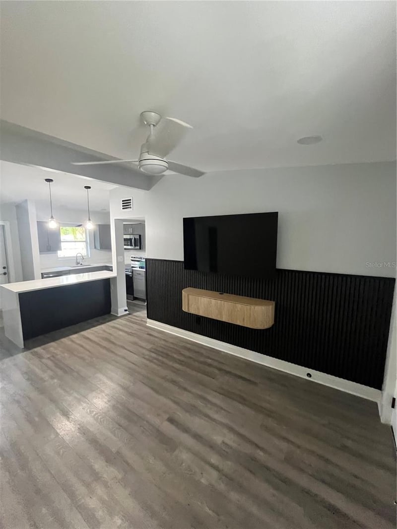 3018 E Norfolk St, Tampa, FL 33610