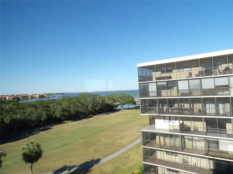 3300 Cove Cay Dr #6G, Clearwater, FL 33760