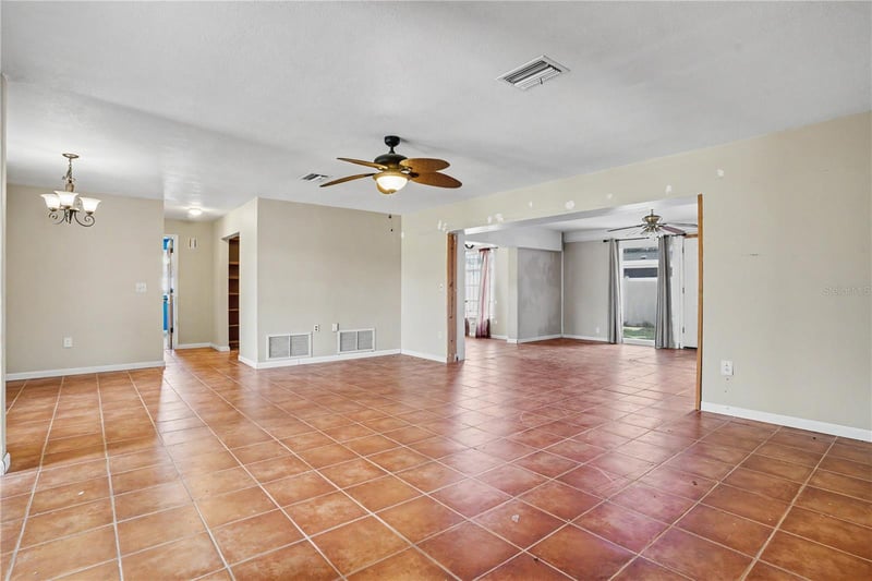 1874 62nd Pl S, St Petersburg, FL 33712