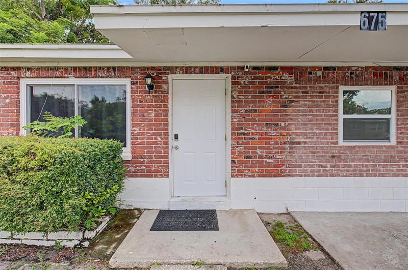 675 11th Pl, Safety Harbor, FL 34695