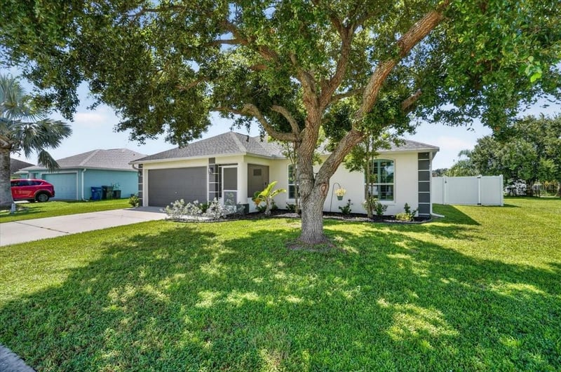 5815 33rd Dr E, Palmetto, FL 34221