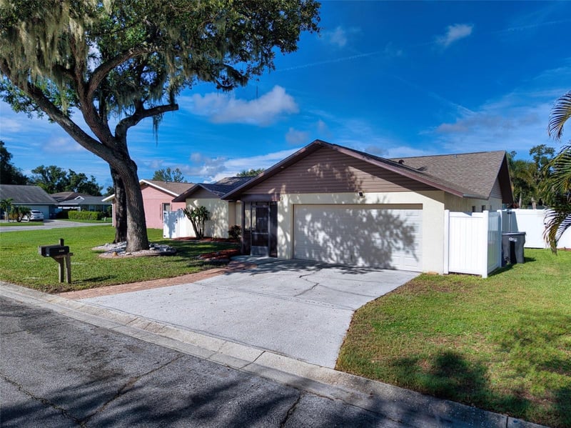 5456 81st Avenue Cir E, Palmetto, FL 34221