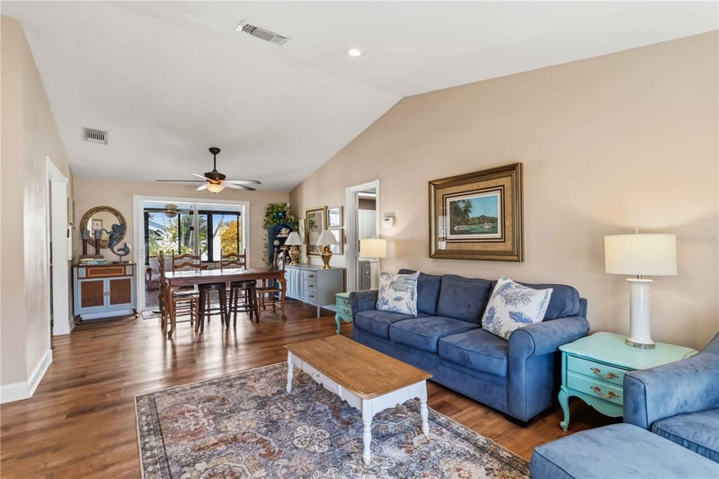 6402 34th Ave W, Bradenton, FL 34209