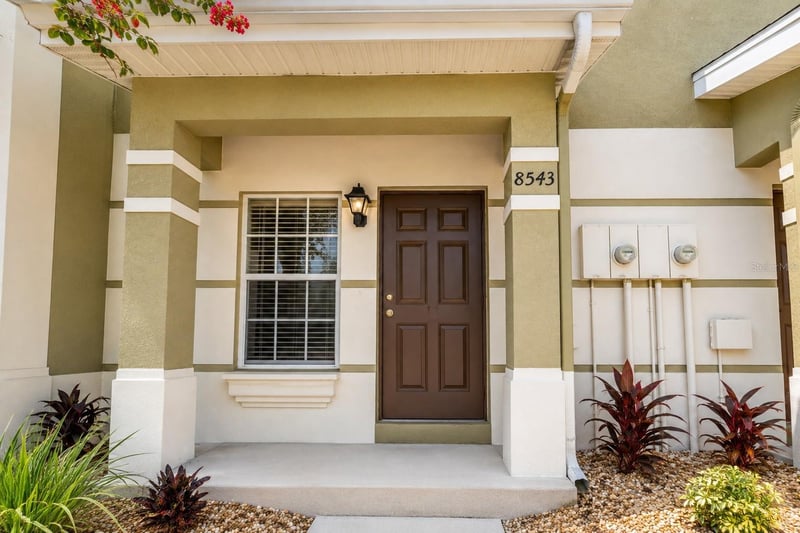 8543 Trail Wind Dr, Tampa, FL 33647