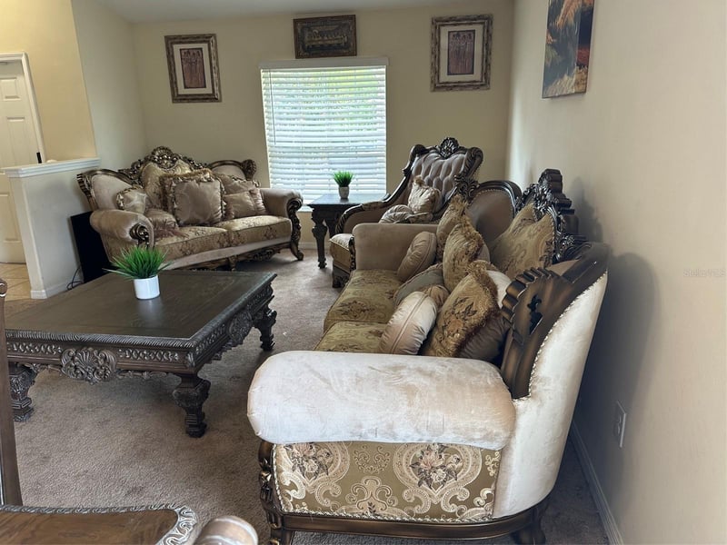 8018 Cherry Branch Dr, Ruskin, FL 33573